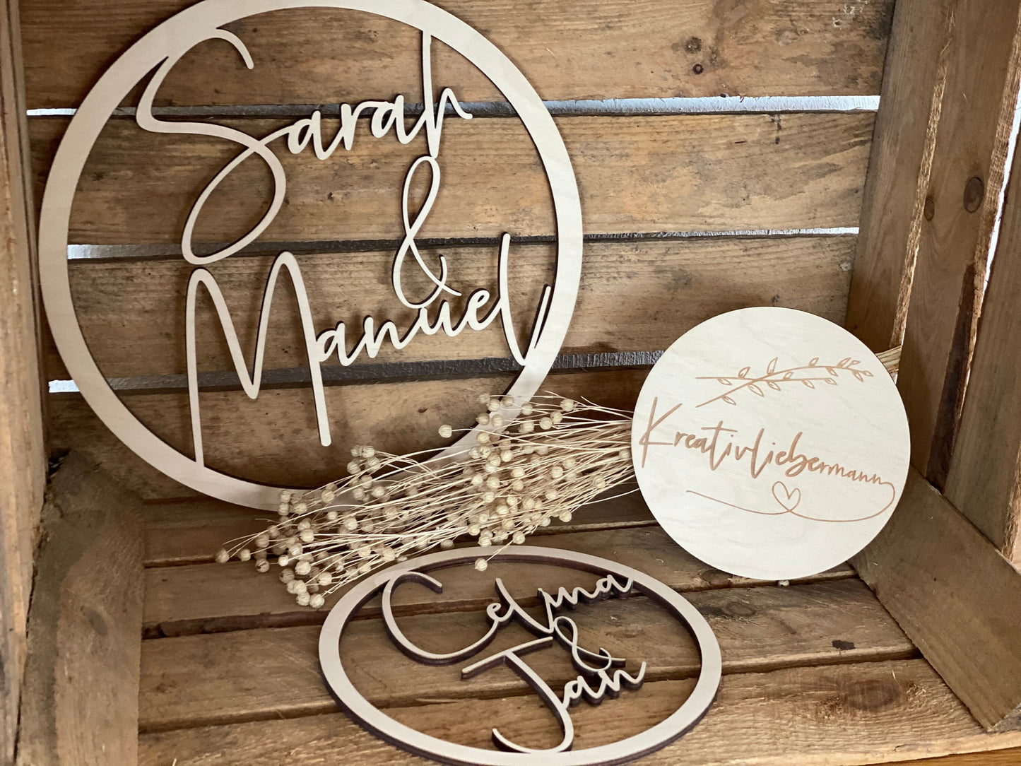 Holzschild - personalisiert mit 2 Vornamen + Datum Ø40cm, Ø50cm oder Ø60cm