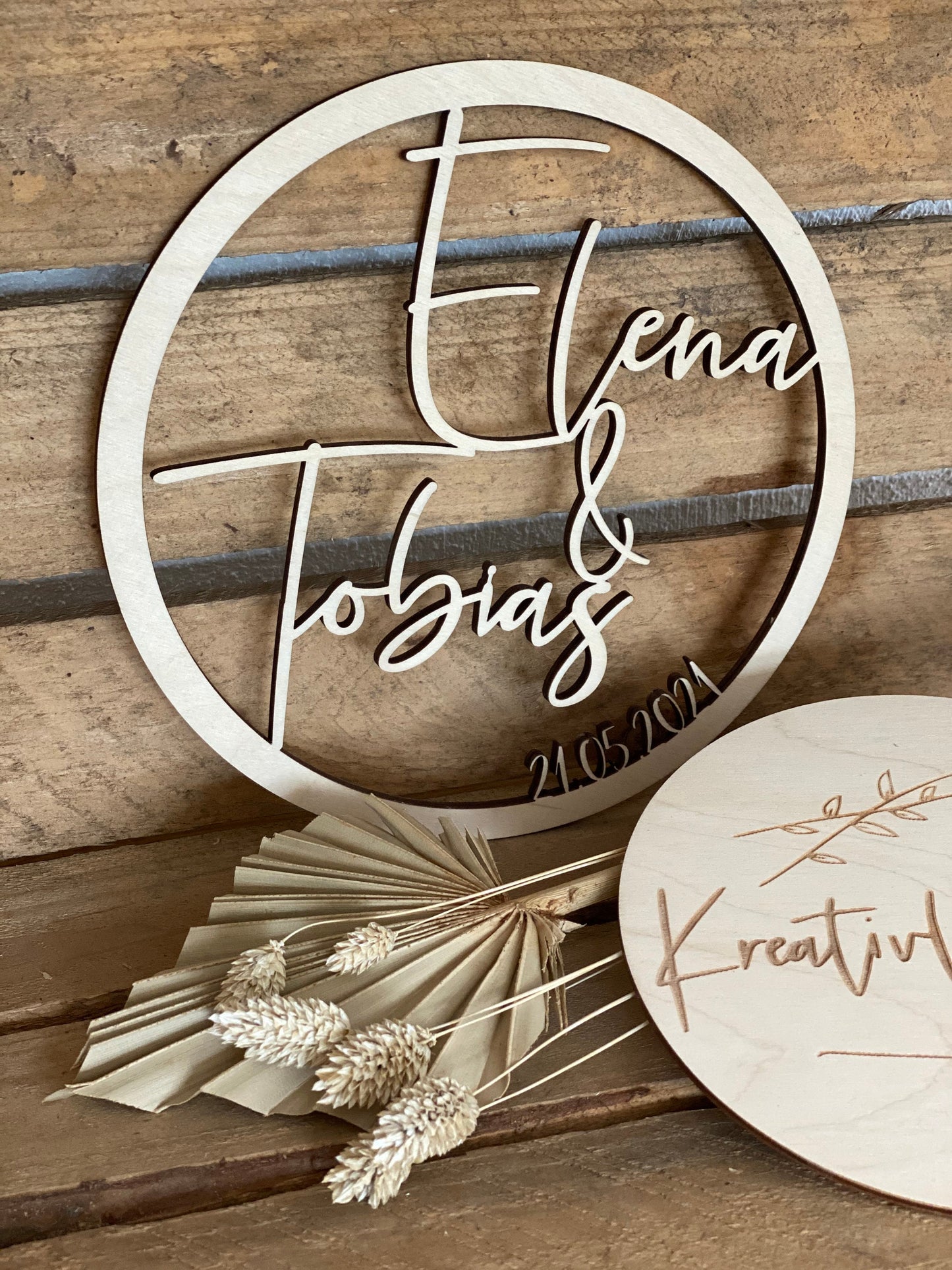 Holzschild - personalisiert mit 2 Vornamen + Datum Ø40cm, Ø50cm oder Ø60cm