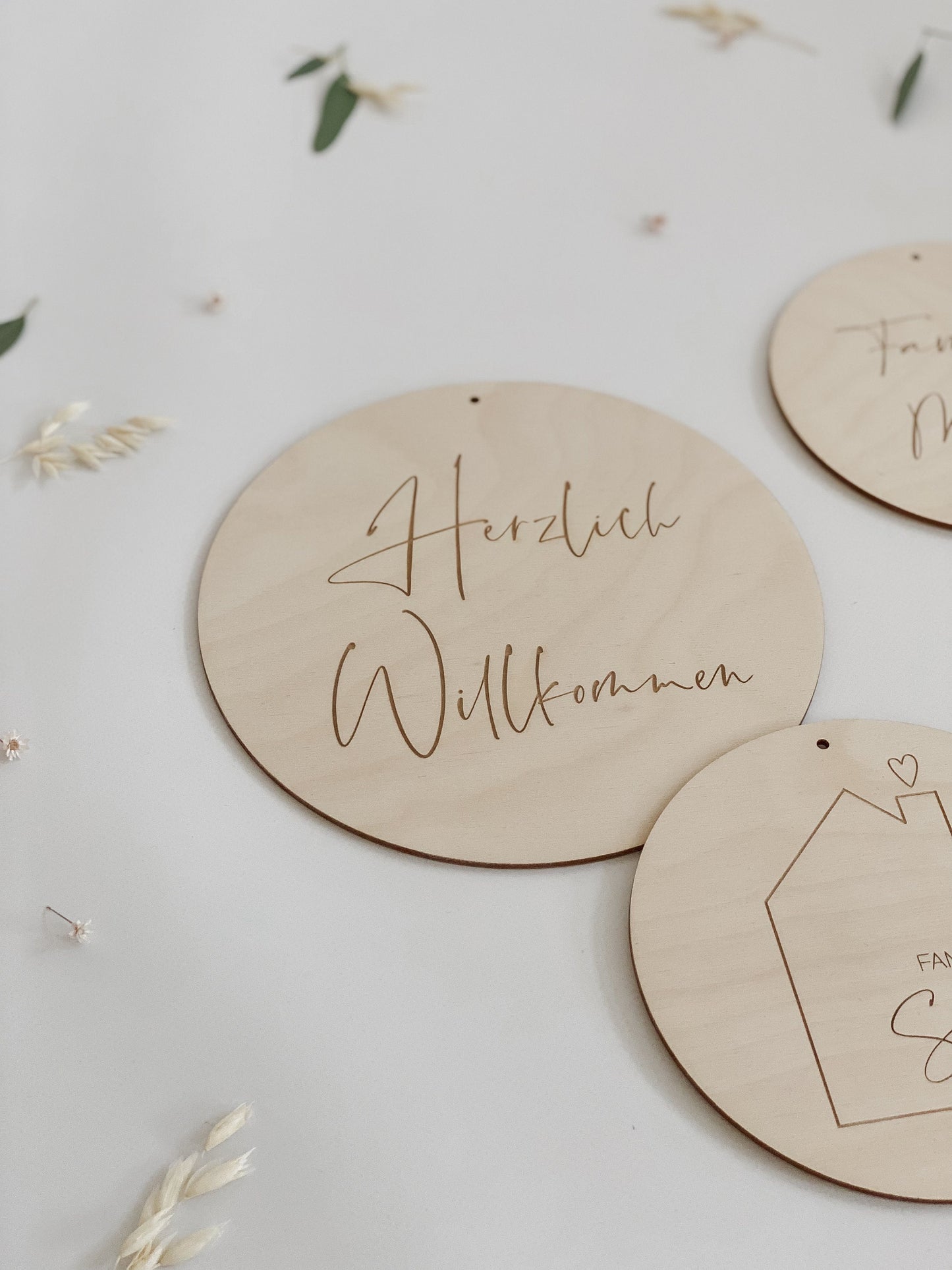 Trockenblumenkranz mit Holzschild I Türkranz Trockenblumen Eukalyptus-rosa I Wandkranz I Blumenkranz