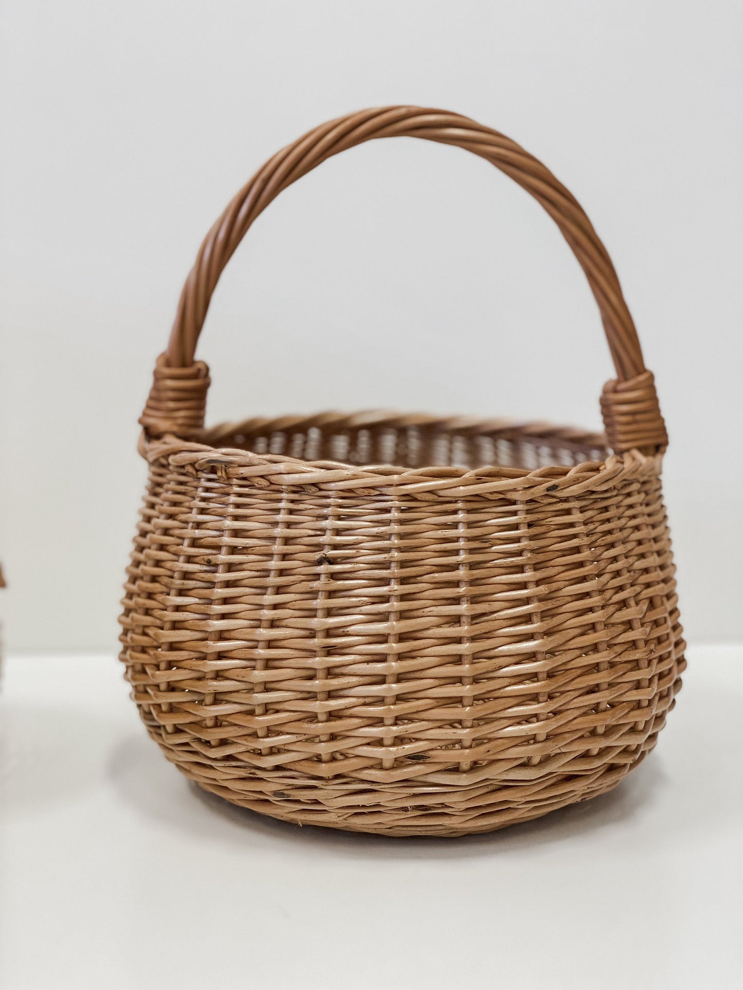 Personalisiertes Osterkörbchen I Osternest I Ei-Anhänger für Osterkorb I Osterdeko I Holzanhänger ausgestanzt