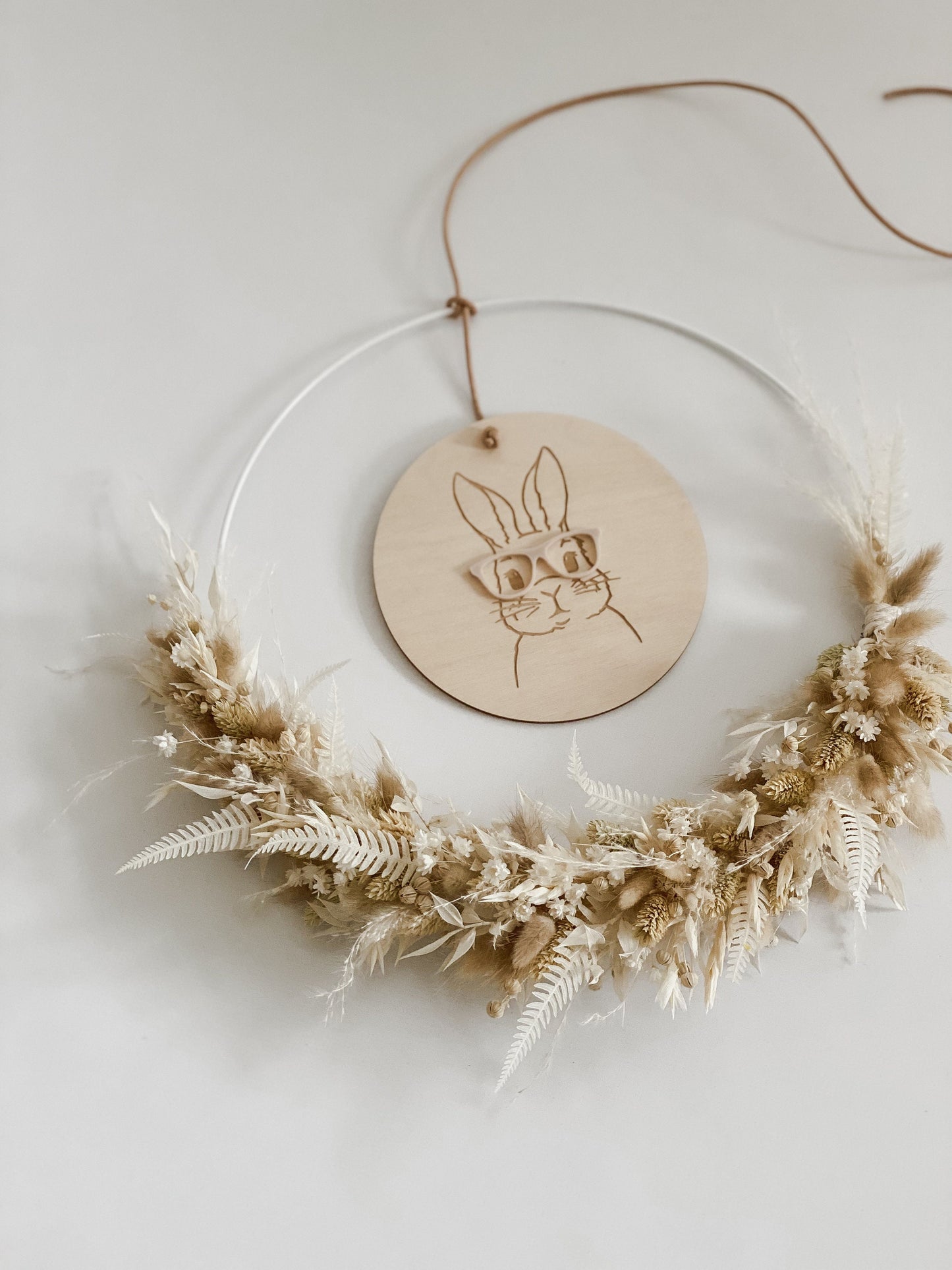Holzschild Hase mit Brille I Osterdekoration mit Trockenblumen I Türkranz Ostern I Austauschscheibe Trockenblumenkranz