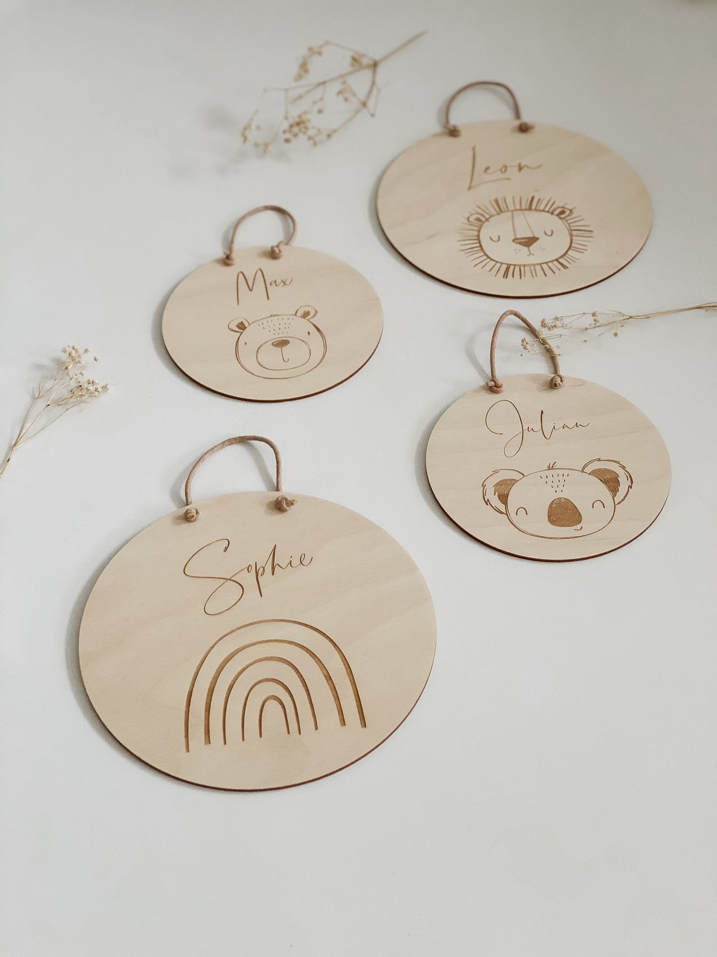 Holzschild mit Name I Namensschild mit Motiv I personalisiertes Holzschild I Kinderzimmer I Geschenk zur Geburt