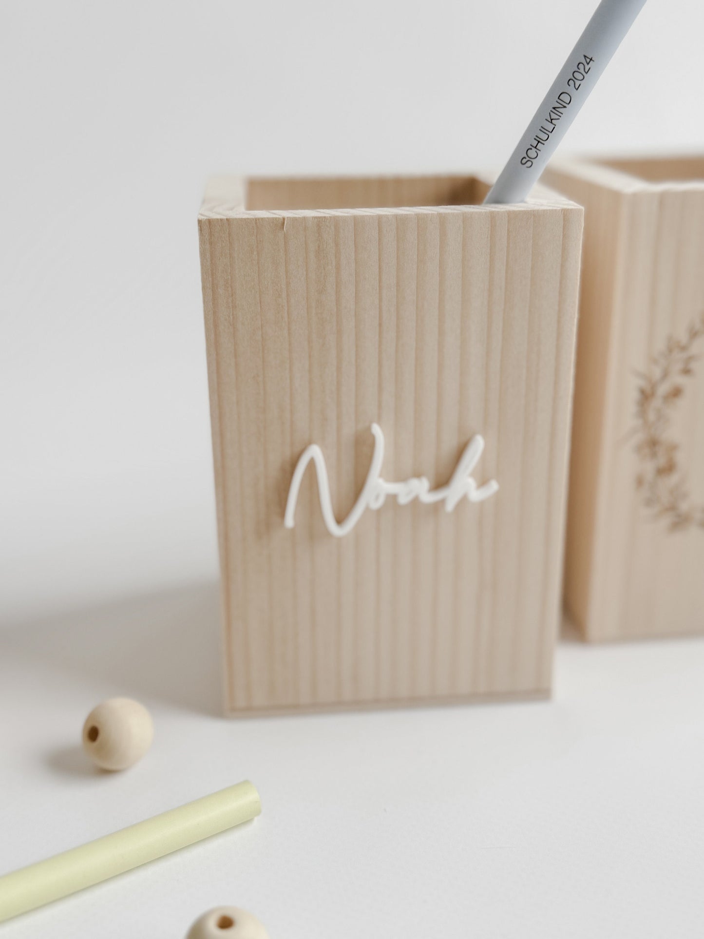 Personalisierte Stiftebox I Stiftehalter aus Holz mit Name I Einschulung I Geschenk zum Schulanfang I Schulkind I Schreibtischorganizer