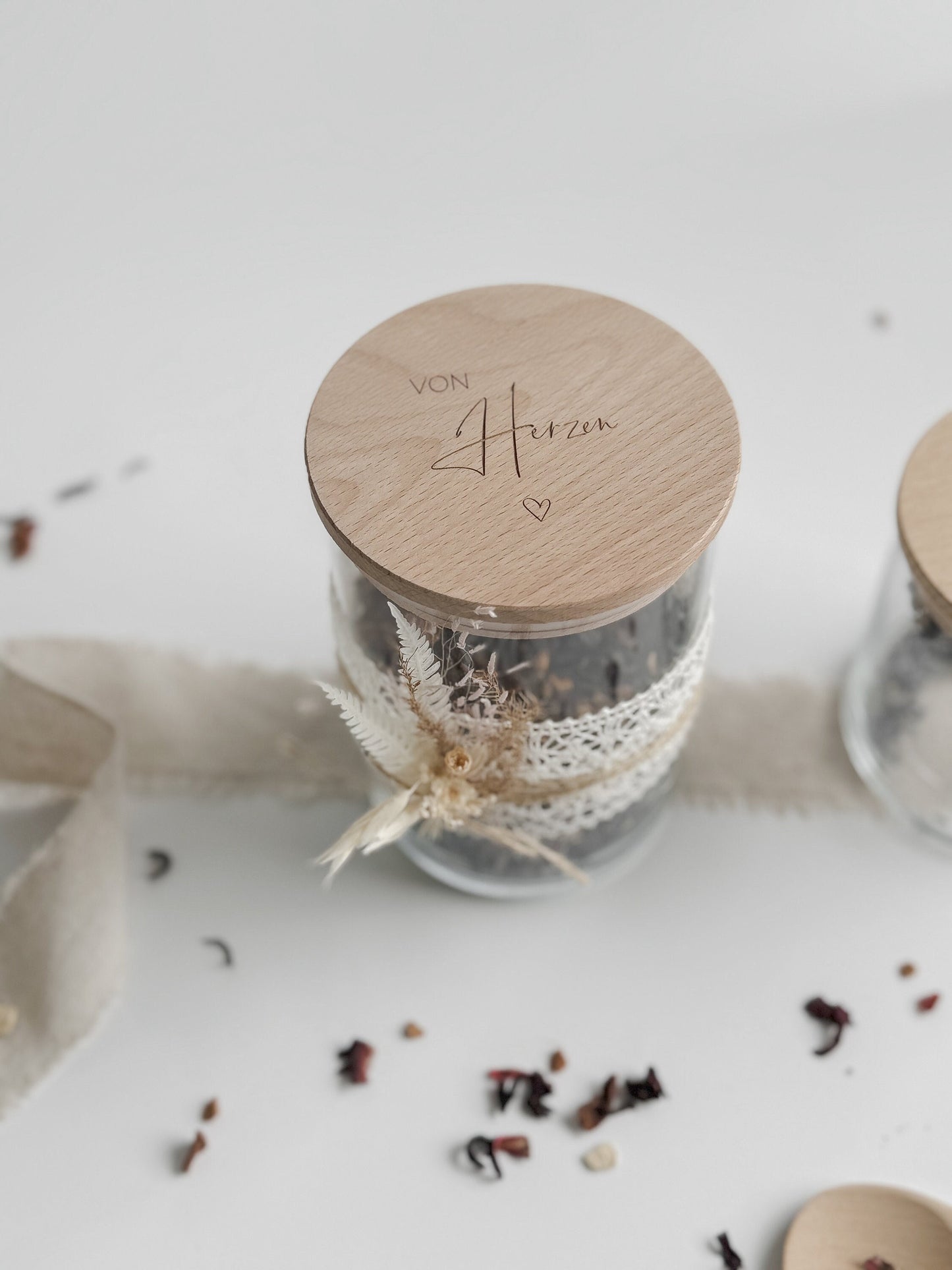 Vorratsglas 'von Herzen' I Vorratsglas mit graviertem Holzdeckel I Geschenkidee I Mitbringsel I Dankeschön I Kleinigkeit
