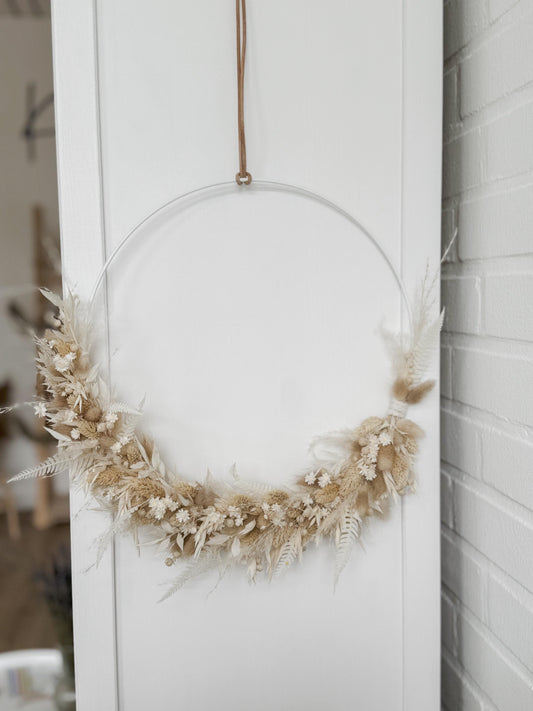 Trockenblumenkranz mit Holzschild I Trockenblumen beige-braun I Wandkranz I Blumenkranz