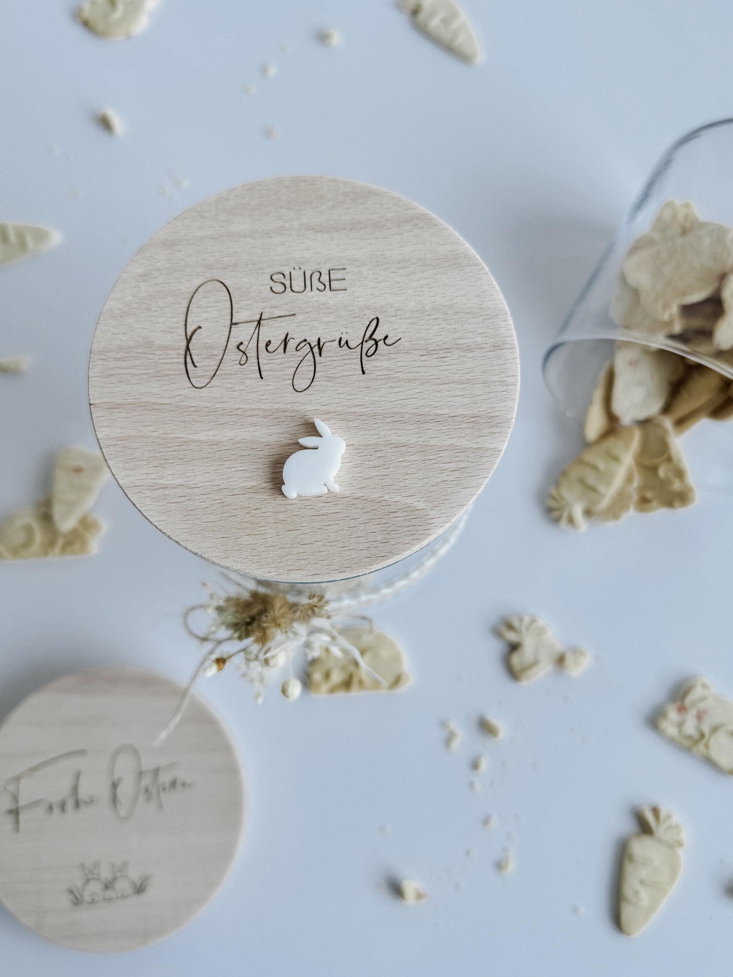 Vorratsglas 'Süße Ostergrüße' I Vorratsglas mit graviertem Holzdeckel I Geschenkidee Ostern I Mitbringsel