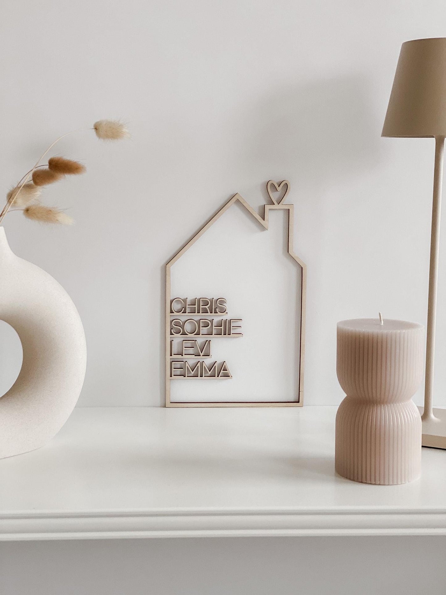 Haus mit Namen I Haus mit Familienname I personalisiertes Holzhaus I Geschenkidee zum Einzug I Richtfest