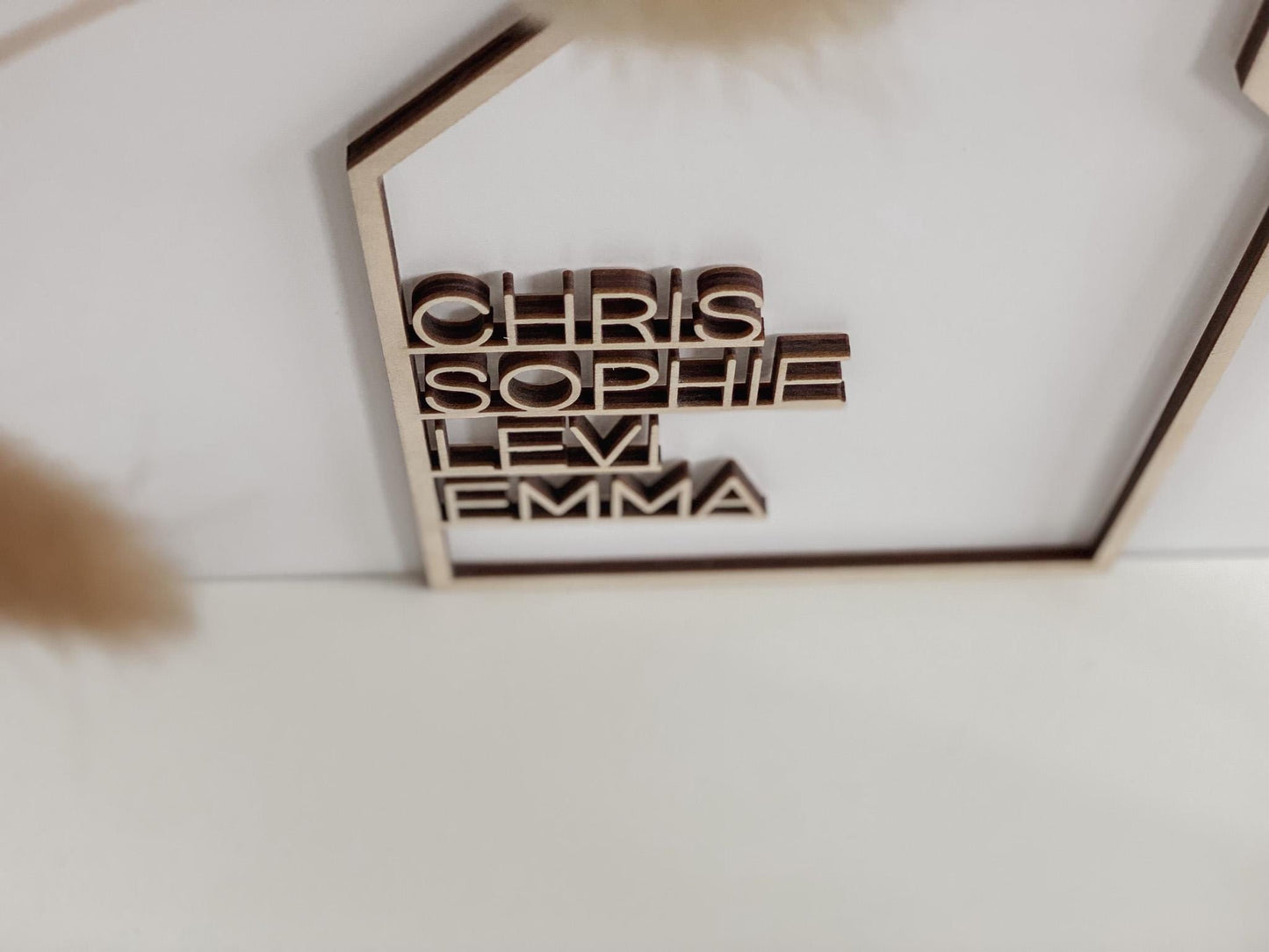 Haus mit Namen I Haus mit Familienname I personalisiertes Holzhaus I Geschenkidee zum Einzug I Richtfest