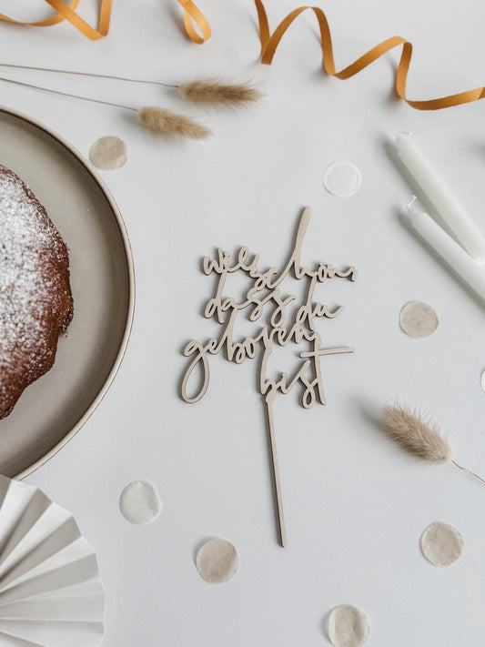Caketopper 'wie schön, dass du geboren bist' aus Holz I Geburtstagsdeko Kuchen I Tortenstecker Schriftzug I Kuchenstecker Kindergeburtstag